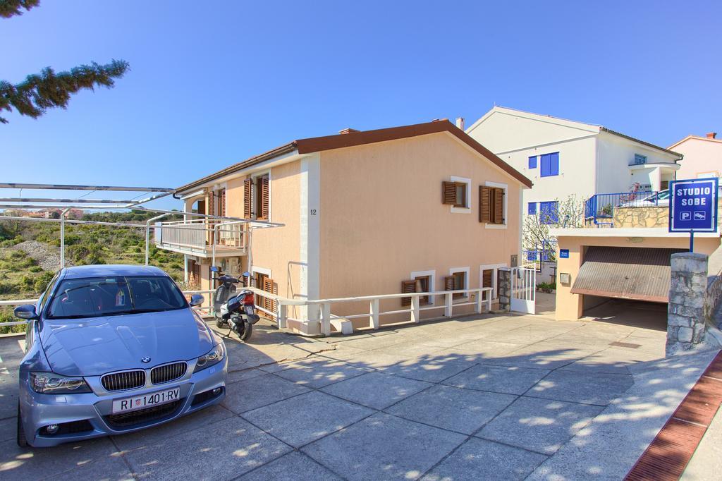 Nadija Studio Apartmani Krk Town Luaran gambar