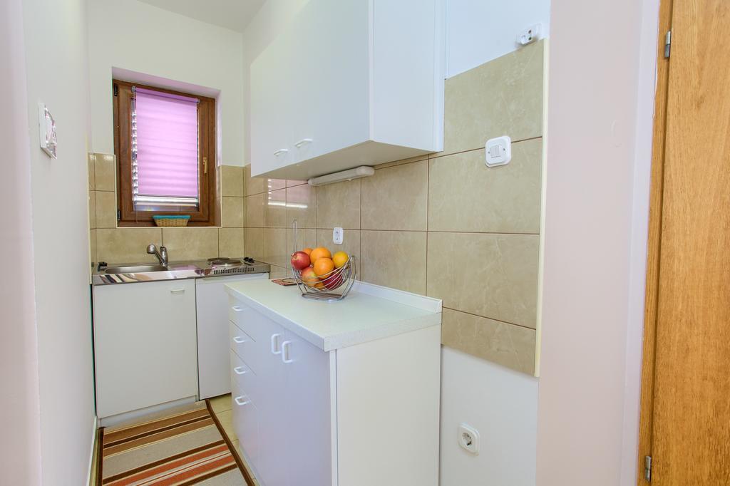 Nadija Studio Apartmani Krk Town Luaran gambar