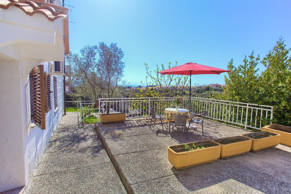 Nadija Studio Apartmani Krk Town Luaran gambar